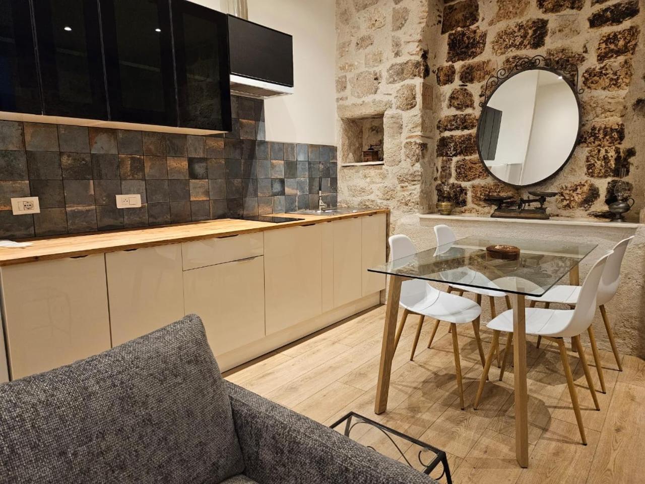 Le Beffroi Aparthotel Tournon-dʼAgenais Εξωτερικό φωτογραφία
