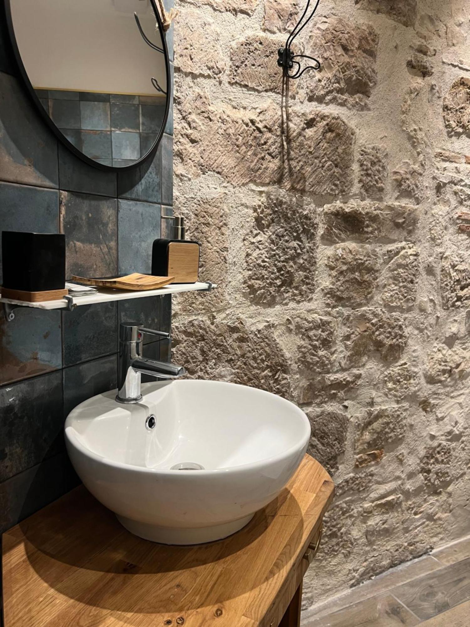 Le Beffroi Aparthotel Tournon-dʼAgenais Εξωτερικό φωτογραφία